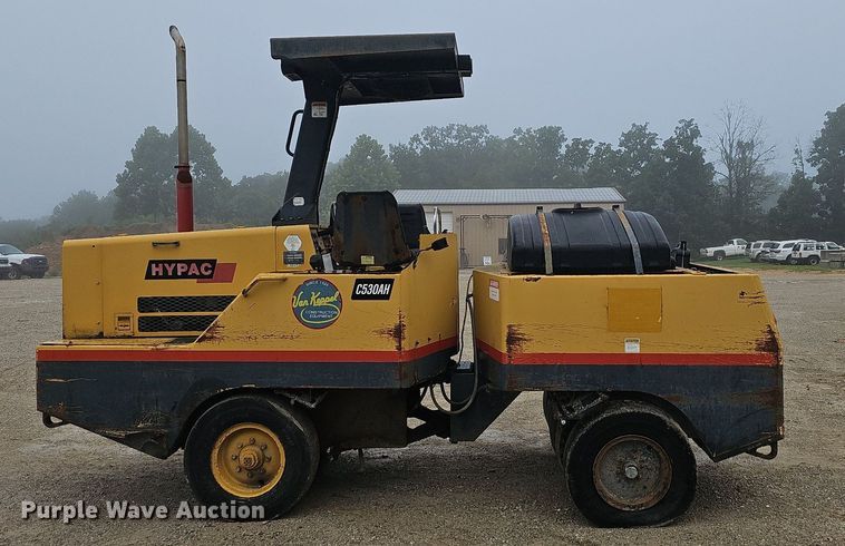 image for item NT9923 2002 Hypac C530AH  pneumatic roller