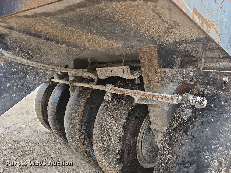 image for item NT9923 2002 Hypac C530AH  pneumatic roller