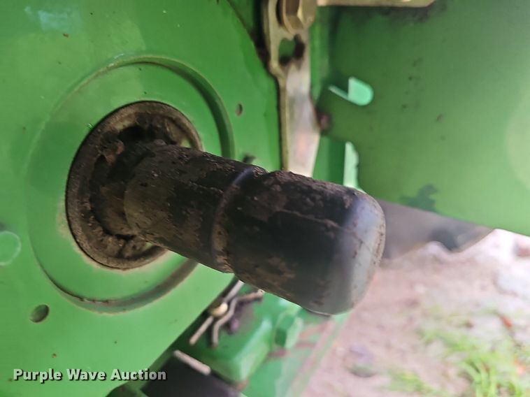 image for item NT9924 2006 John Deere 6415  tractor