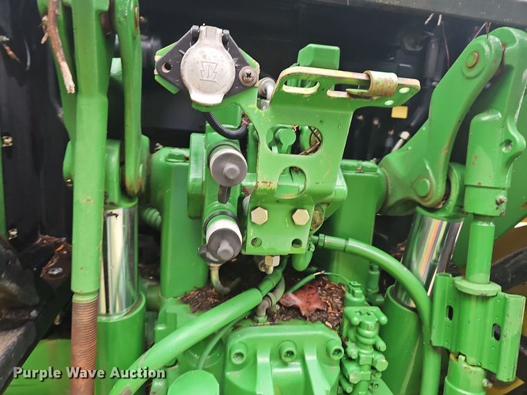 image for item NT9924 2006 John Deere 6415  tractor