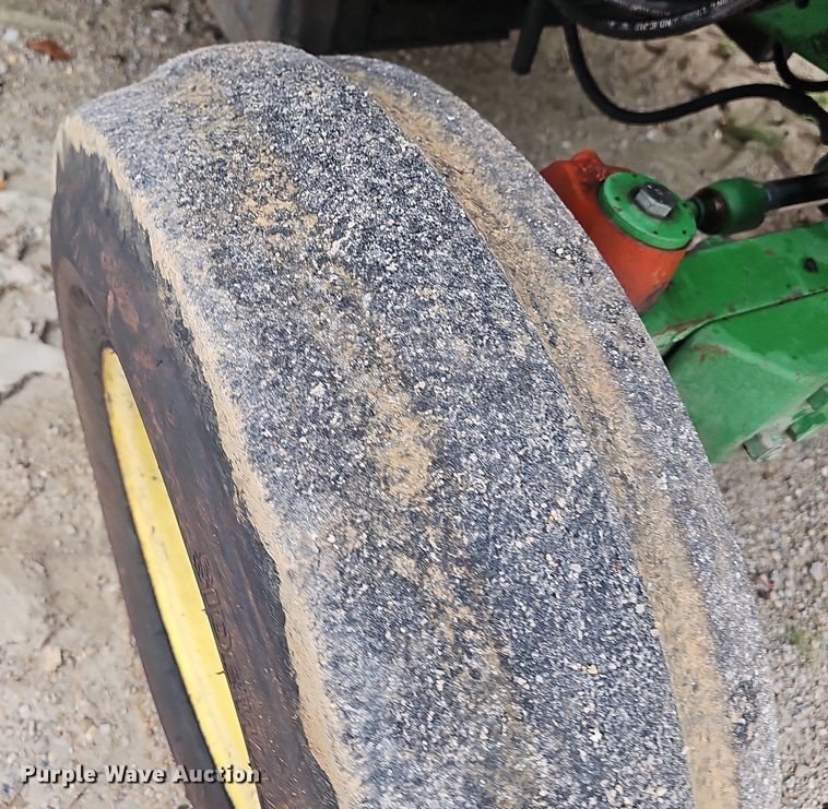 image for item NT9924 2006 John Deere 6415  tractor