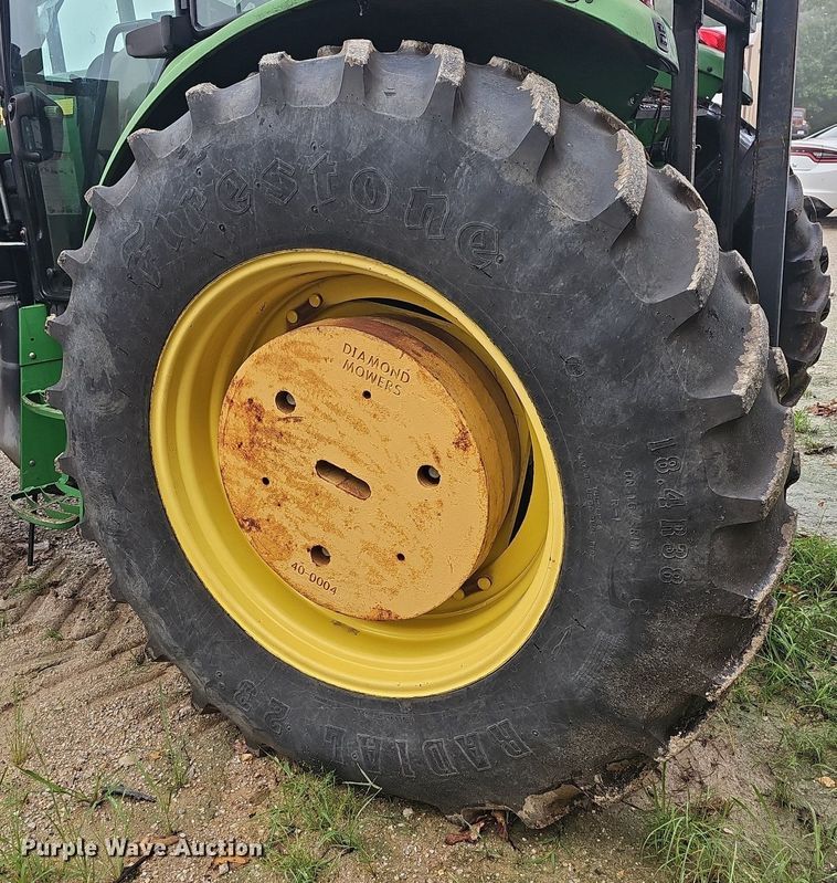 image for item NT9924 2006 John Deere 6415  tractor