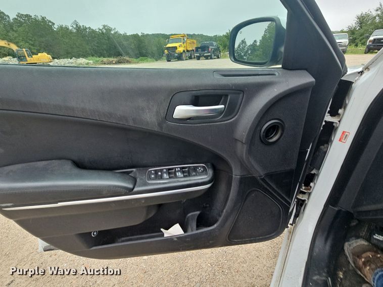 image for item NT9926 2017 Dodge  Charger Police