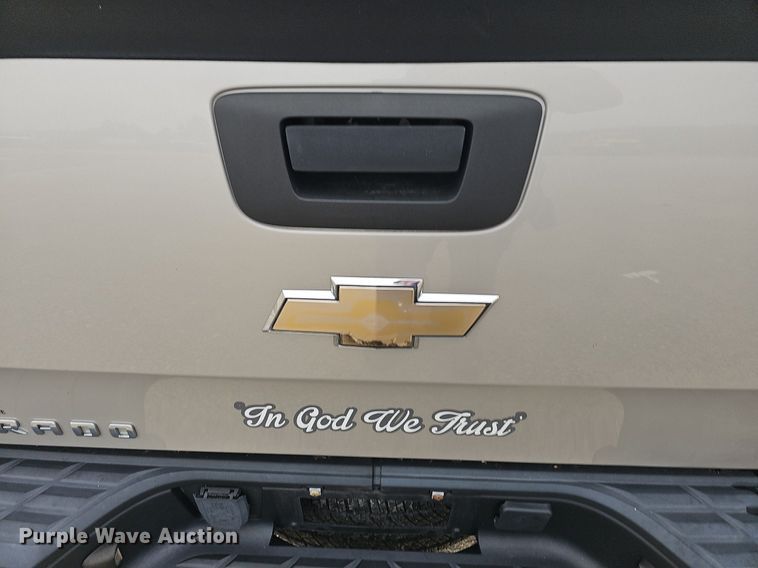 image for item NT9927 2009 Chevrolet Silverado 1500  Crew Cab pickup truck