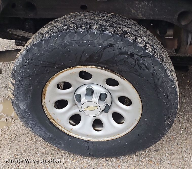 image for item NT9927 2009 Chevrolet Silverado 1500  Crew Cab pickup truck