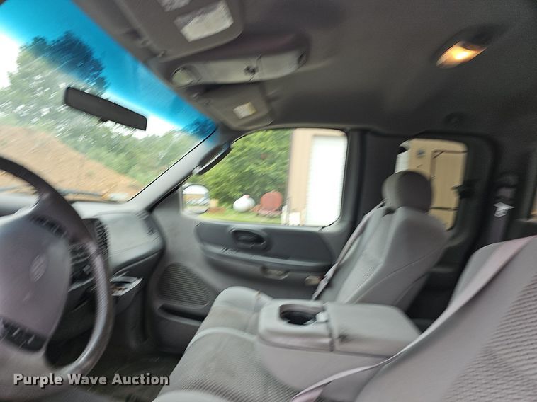 image for item NT9930 2002 Ford F150  SuperCab pickup truck