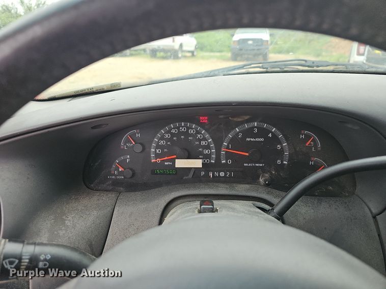 image for item NT9930 2002 Ford F150  SuperCab pickup truck