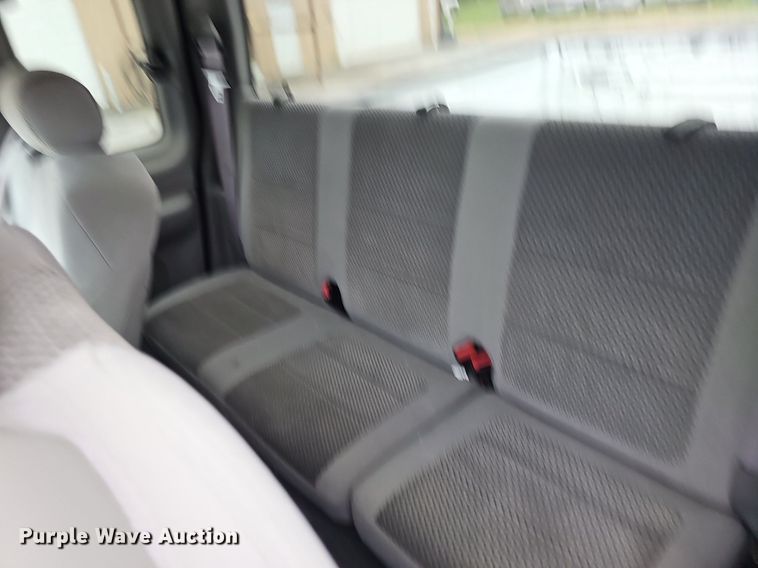 image for item NT9930 2002 Ford F150  SuperCab pickup truck