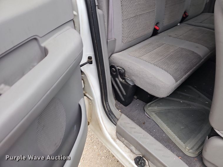 image for item NT9930 2002 Ford F150  SuperCab pickup truck