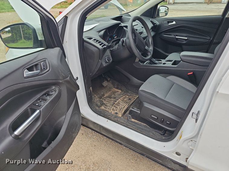 image for item NT9931 2017 Ford Escape  SUV