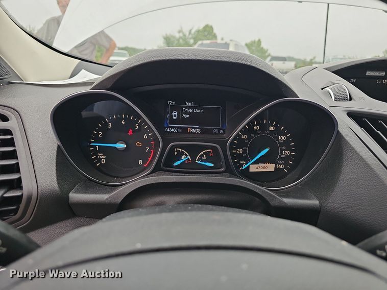 image for item NT9931 2017 Ford Escape  SUV