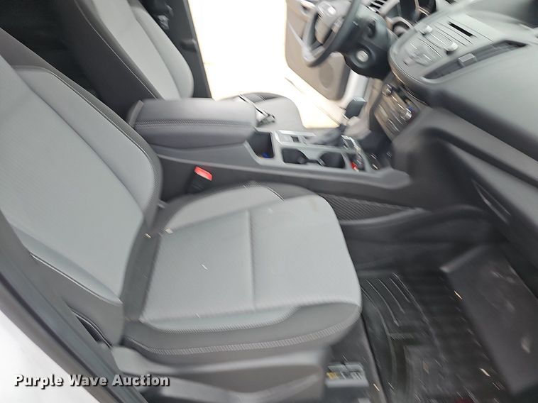 image for item NT9931 2017 Ford Escape  SUV