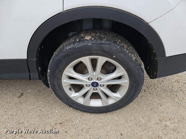 image for item NT9931 2017 Ford Escape  SUV