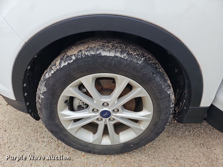 image for item NT9931 2017 Ford Escape  SUV