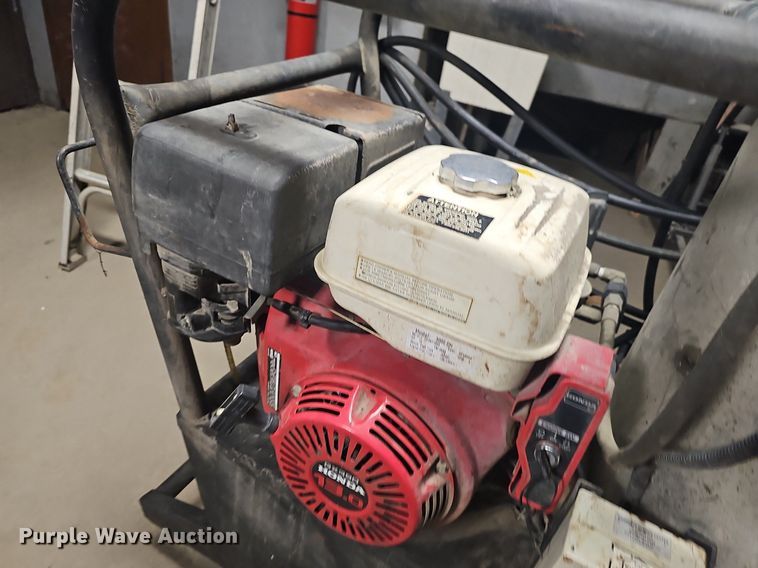 image for item NT9935 Cam Spray 3000 QH  pressure washer