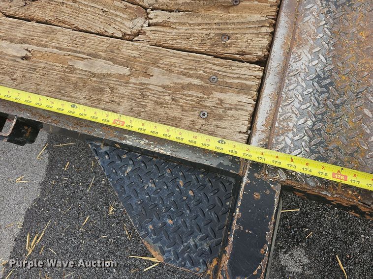 image for item NT9941 2014 Kaufman  tilt deck equipment trailer