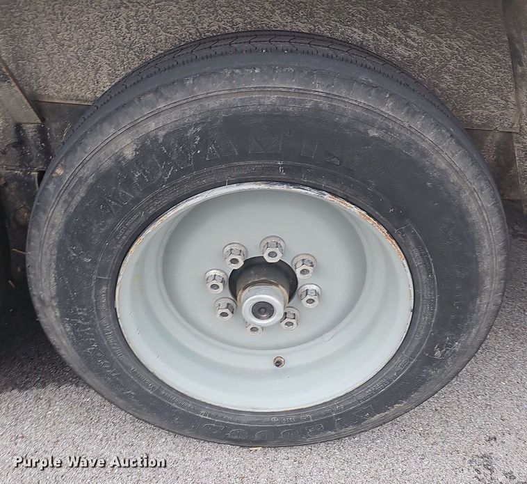 image for item NT9941 2014 Kaufman  tilt deck equipment trailer