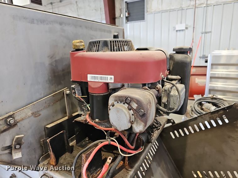 image for item NT9942 SaltDogg SCH096C  spreader