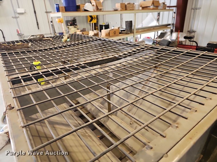 image for item NT9942 SaltDogg SCH096C  spreader