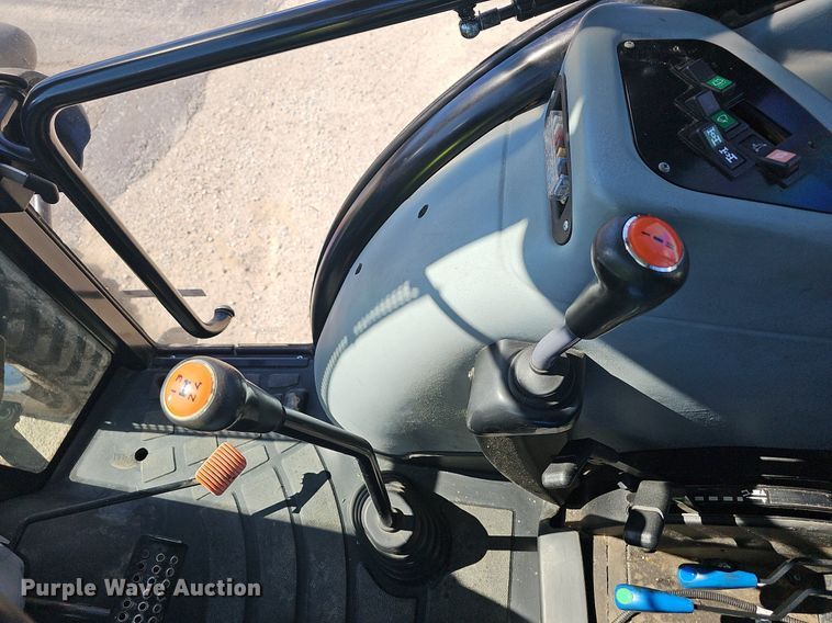 image for item NT9952 2014 New Holland TS6.140  MFWD tractor