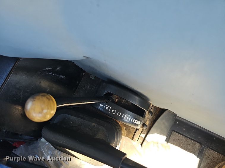 image for item NT9952 2014 New Holland TS6.140  MFWD tractor