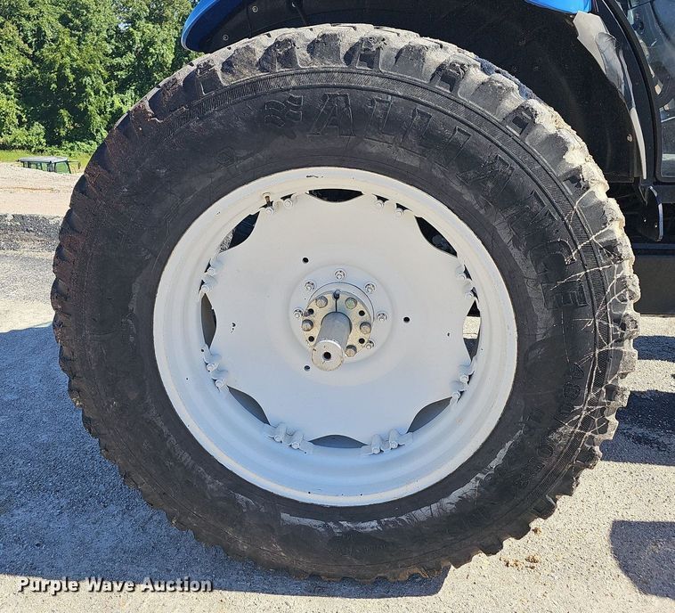 image for item NT9952 2014 New Holland TS6.140  MFWD tractor