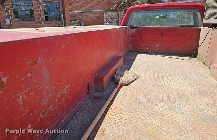 image for item NU9083 1992 Dodge D350  utility bed pickup truck