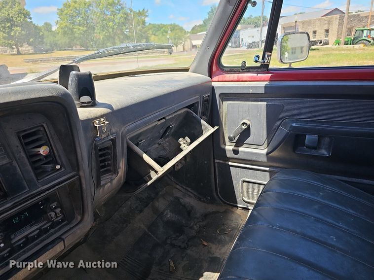 image for item NU9083 1992 Dodge D350  utility bed pickup truck