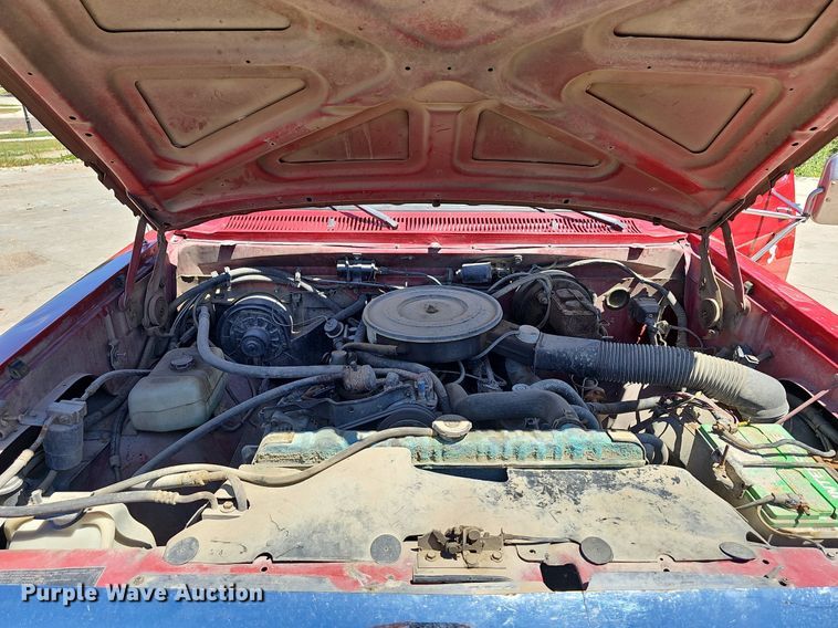 image for item NU9083 1992 Dodge D350  utility bed pickup truck