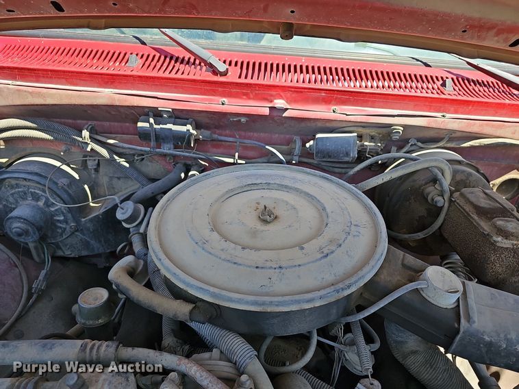 image for item NU9083 1992 Dodge D350  utility bed pickup truck