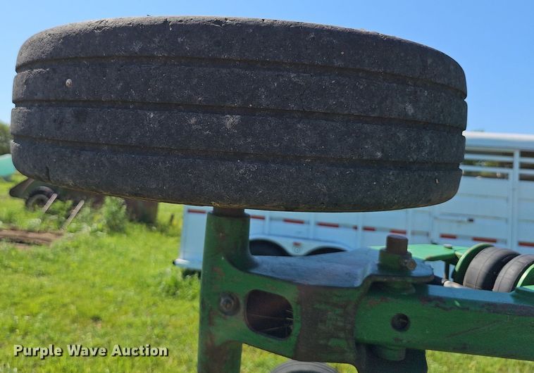 image for item NU9130 John Deere CX15  rotary mower