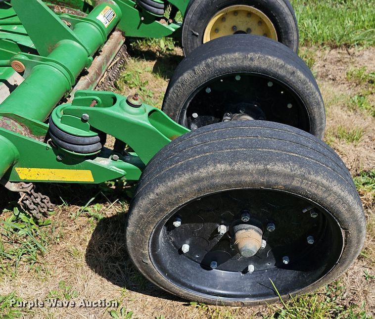 image for item NU9130 John Deere CX15  rotary mower