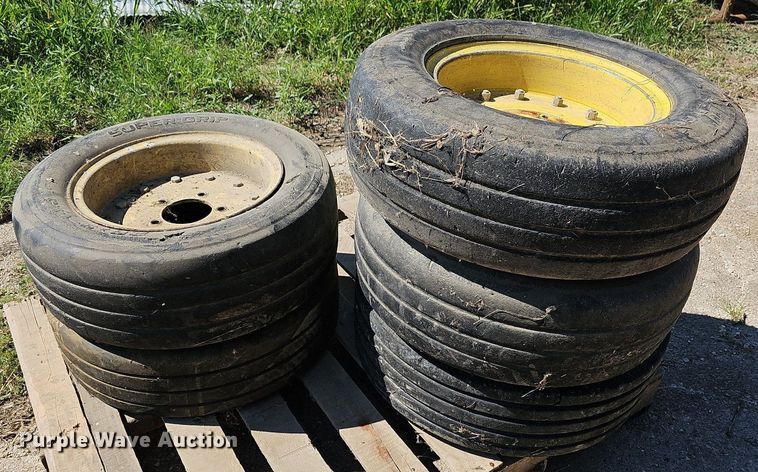 image for item NU9130 John Deere CX15  rotary mower