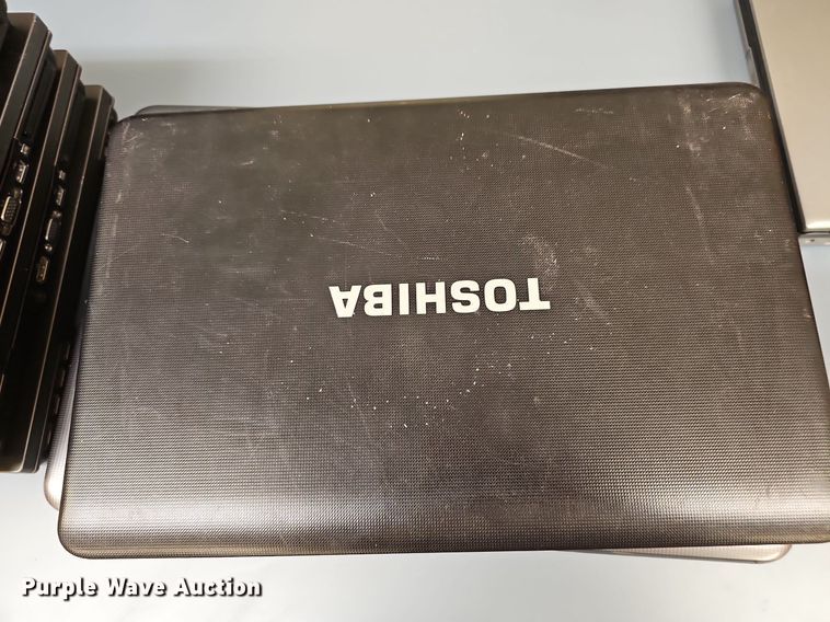 image for item NU9138 (56) laptops