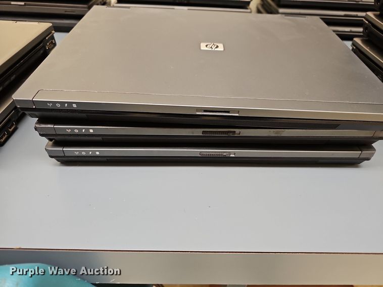 image for item NU9138 (56) laptops