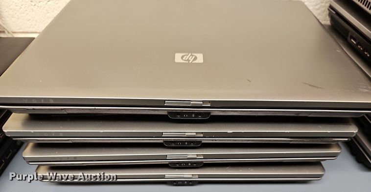 image for item NU9138 (56) laptops