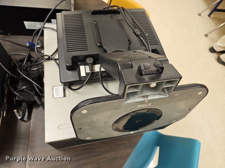 image for item NU9139 Computer equipment