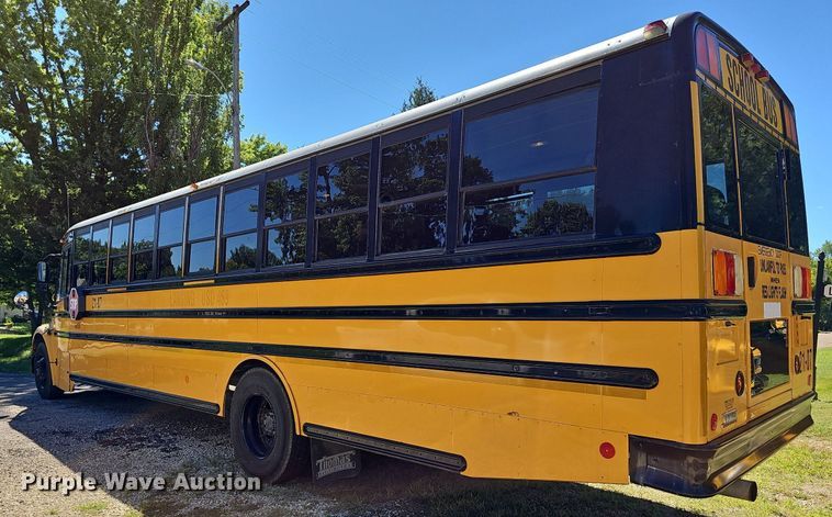 image for item NU9141 2007 Thomas Built  school bus