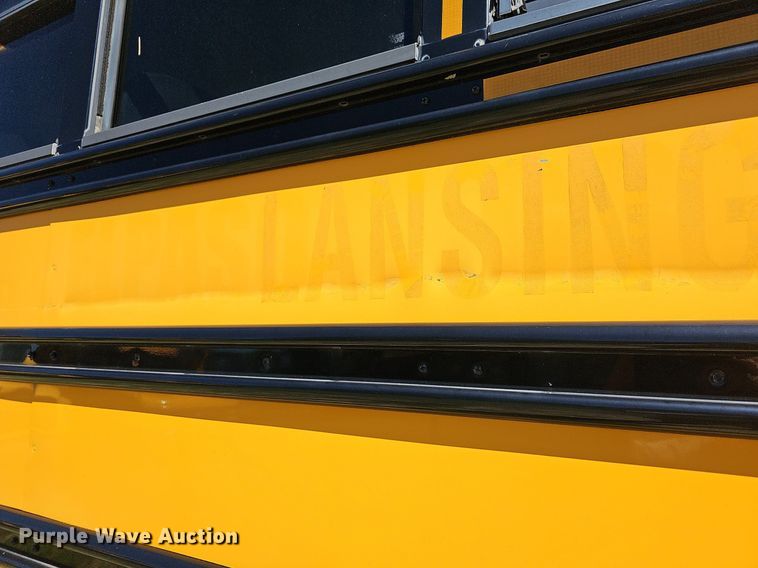 image for item NU9141 2007 Thomas Built  school bus