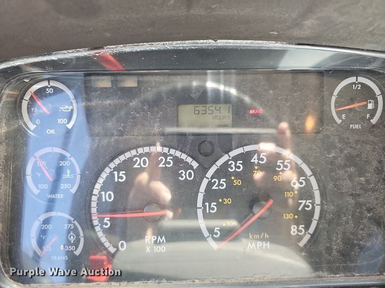 image for item NU9141 2007 Thomas Built  school bus