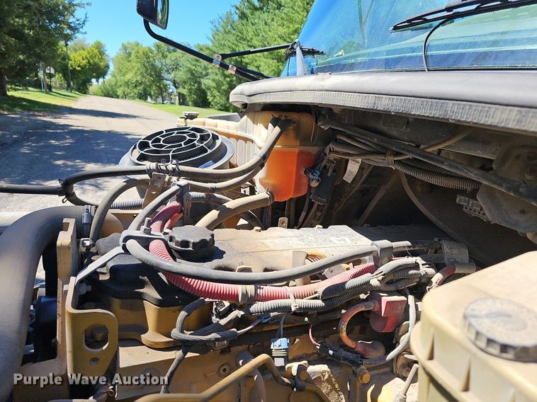 image for item NU9141 2007 Thomas Built  school bus