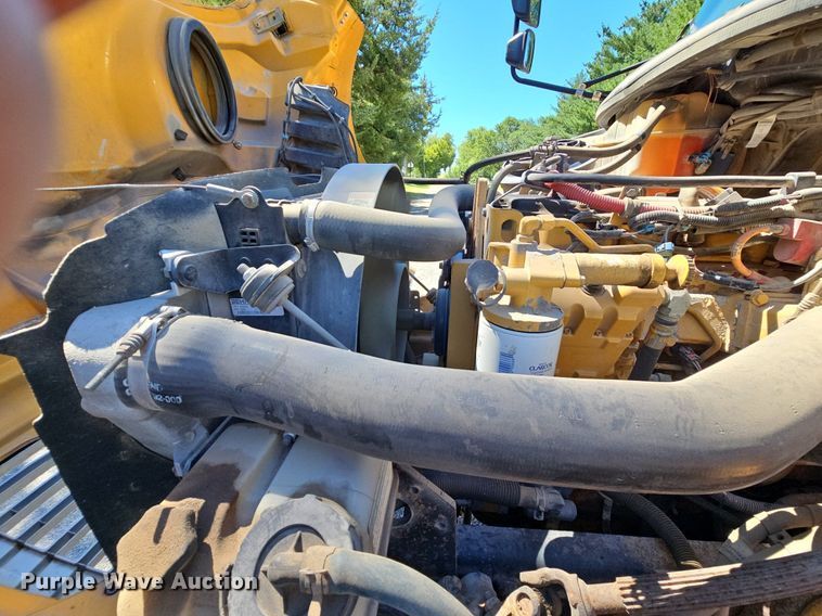 image for item NU9141 2007 Thomas Built  school bus