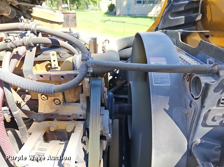 image for item NU9141 2007 Thomas Built  school bus