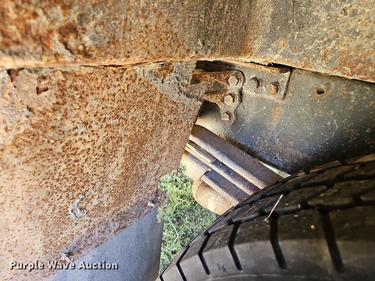 image for item NU9141 2007 Thomas Built  school bus