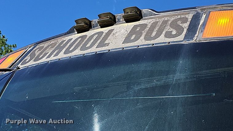 image for item NU9142 2007 Freightliner Thomas Built  school bus