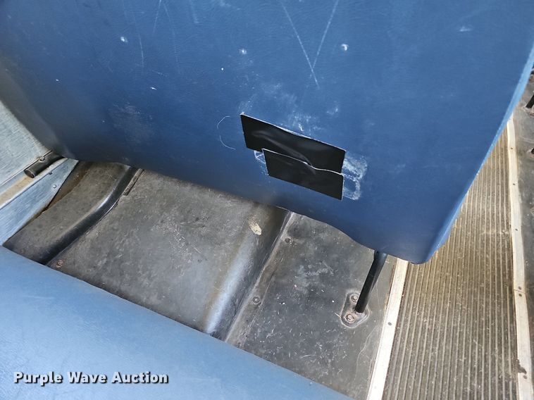 image for item NU9142 2007 Freightliner Thomas Built  school bus