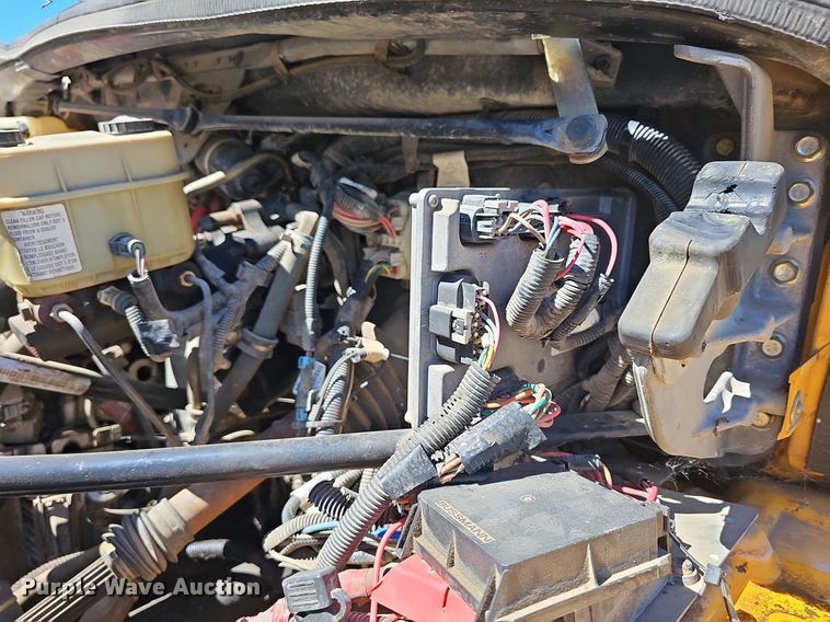 image for item NU9142 2007 Freightliner Thomas Built  school bus