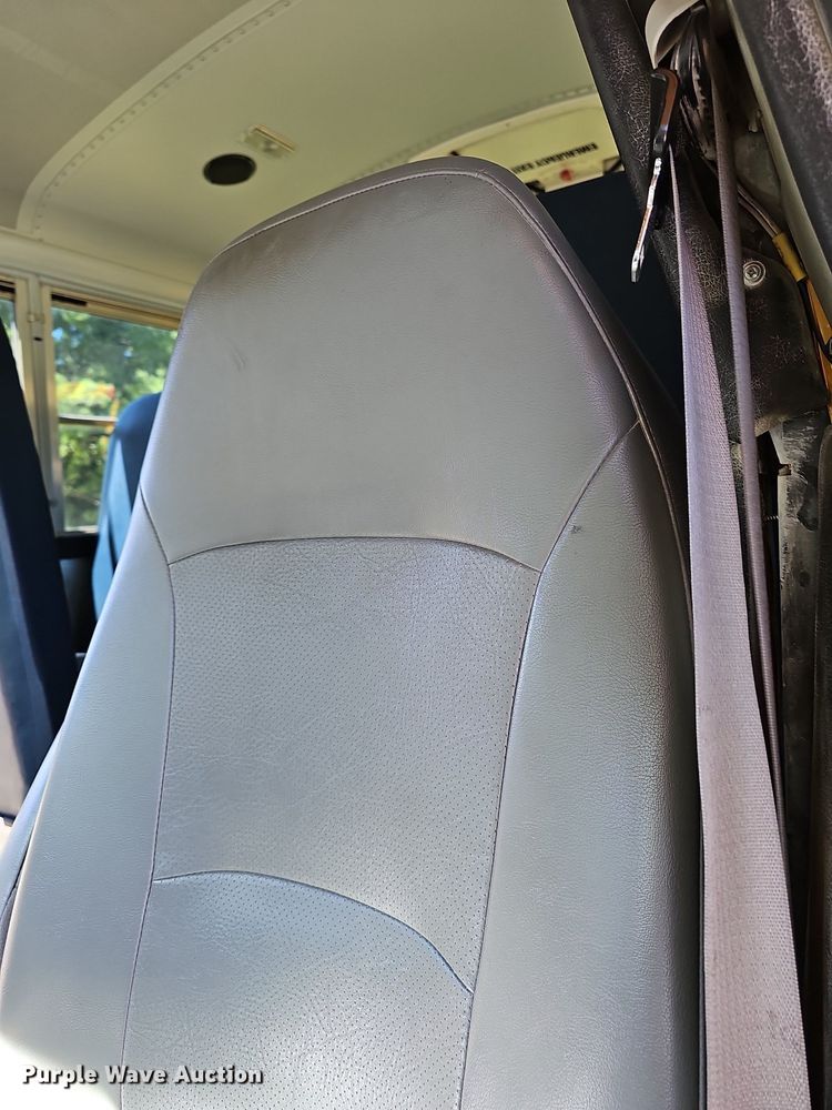 image for item NU9143 2008 Thomas Built  school bus