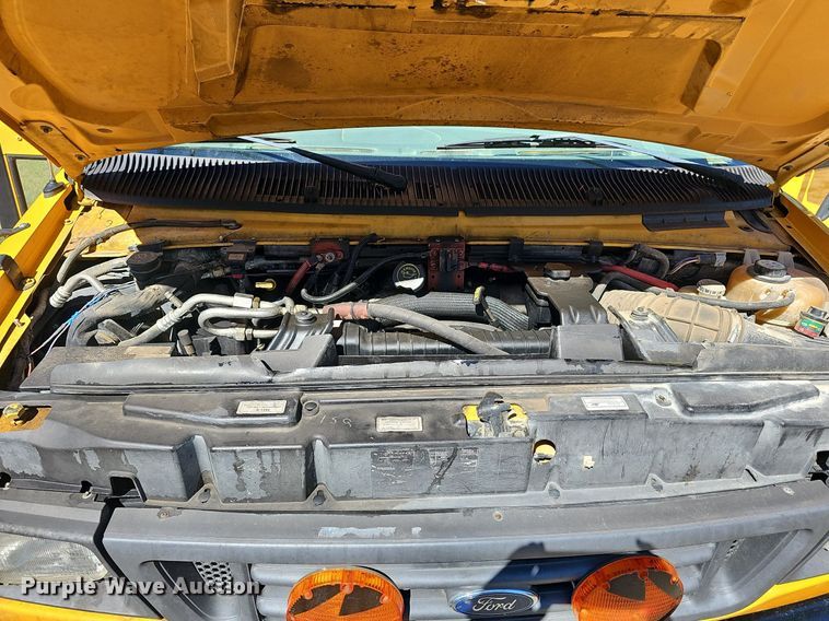 image for item NU9143 2008 Thomas Built  school bus