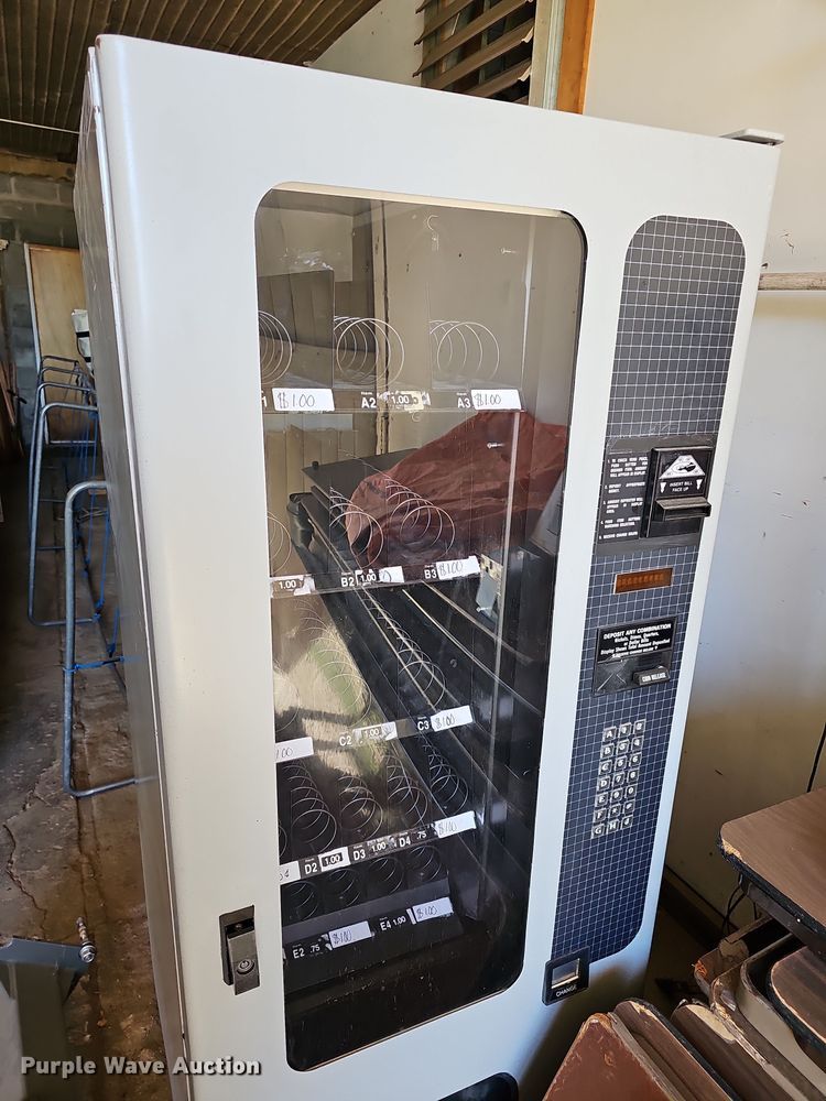 image for item NU9146 LU Wegner 3039  vending machine